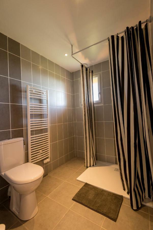 Вилла 4 Rue De La Roque Teissieres-les-Boulies Экстерьер фото